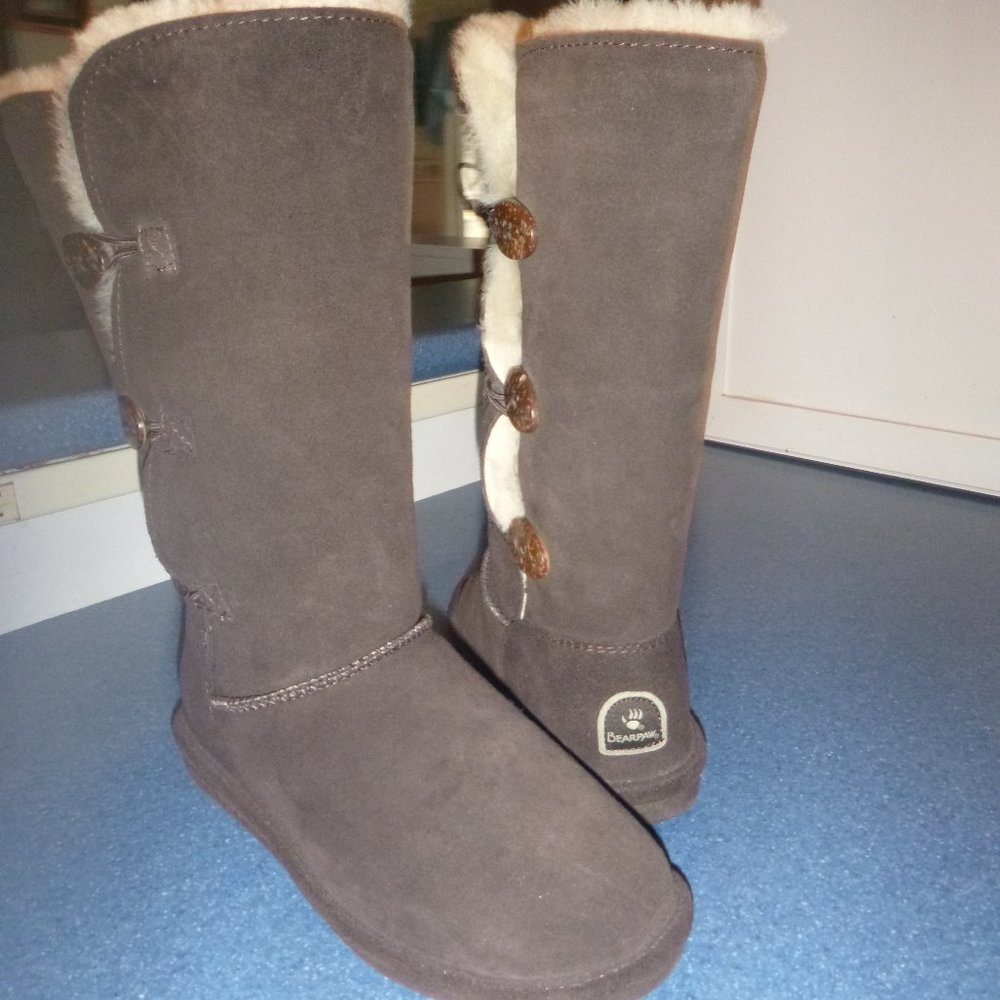 BearPaw Boots